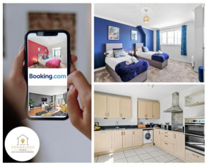 The Penthouse 3 Bedroom Apartment by Sambridge Stays
